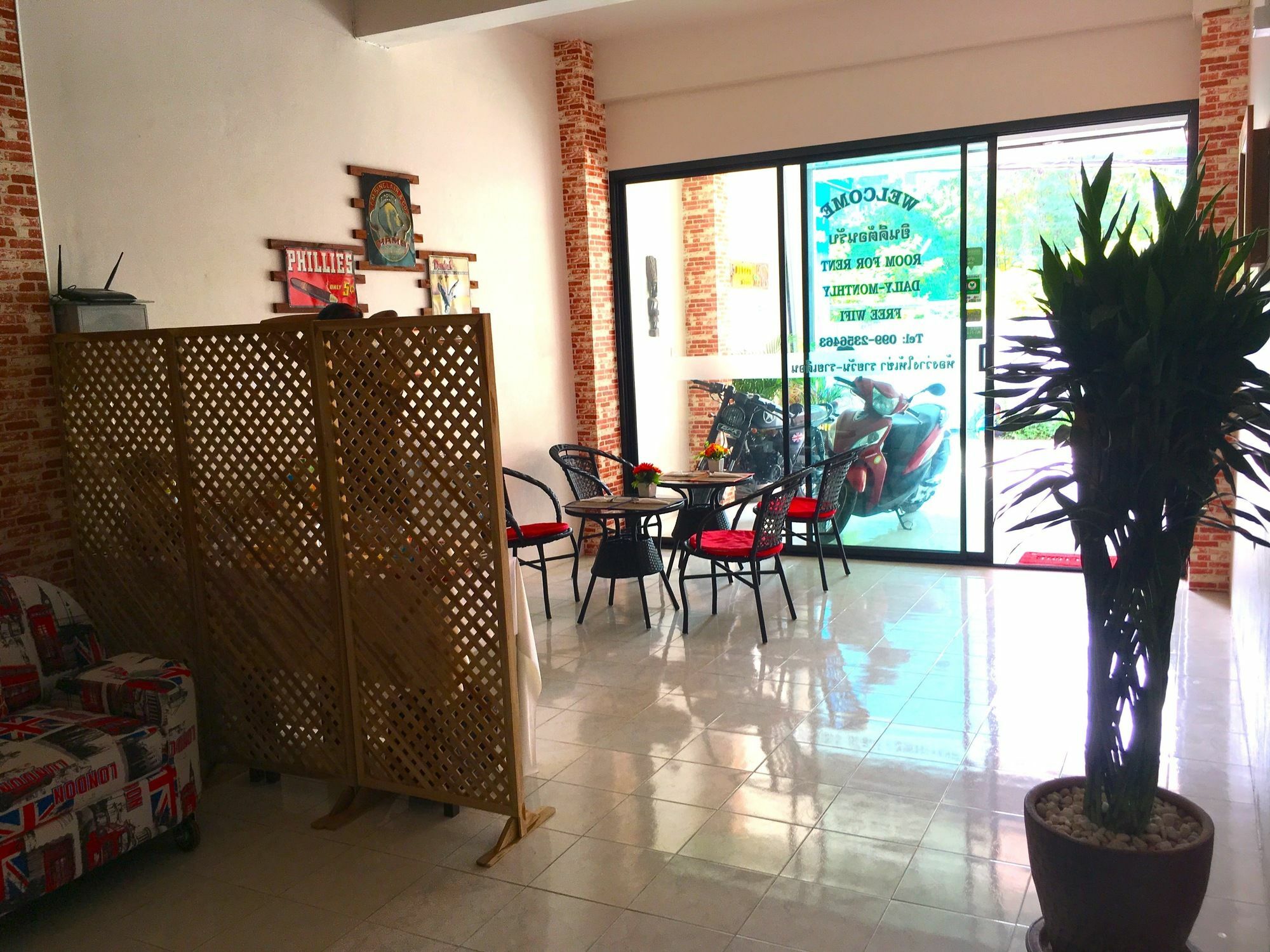 Apartamento Breezy House Jomtien Exterior foto
